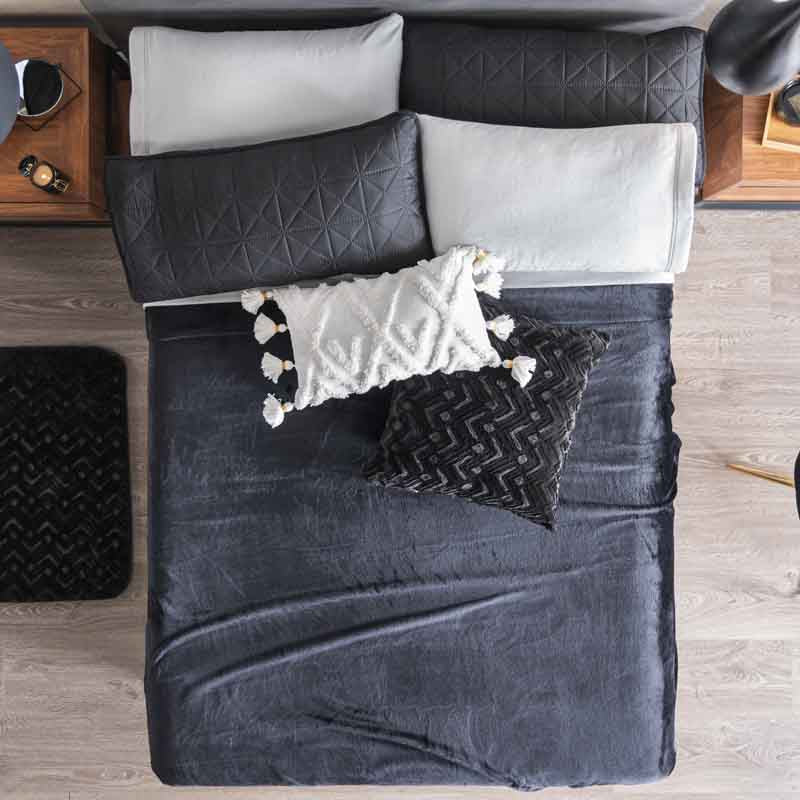 COBERTOR LIGERO MAT/IND NEGRO