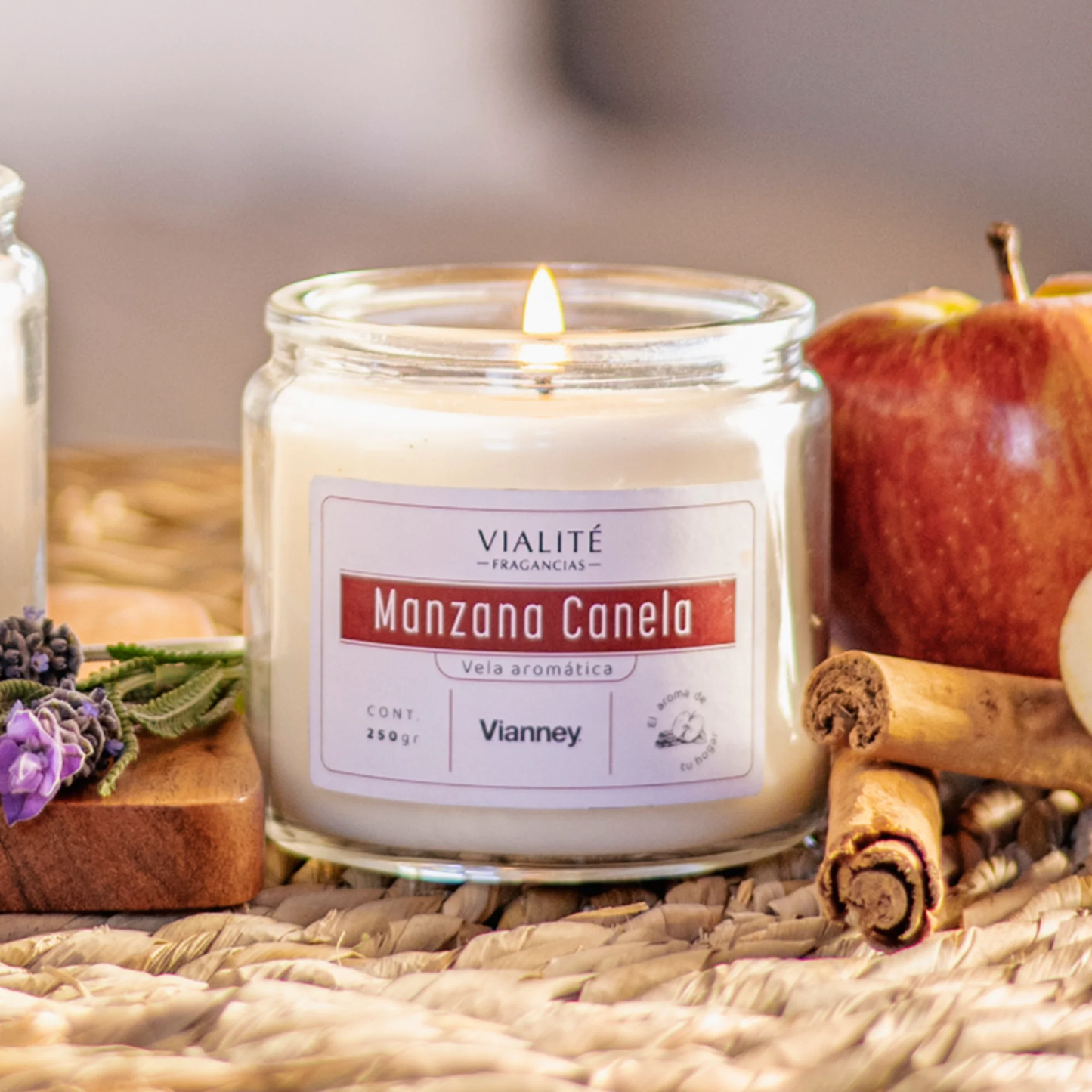 VIANNEY HOME VELAS 250 GR MANZANA-CANELA
