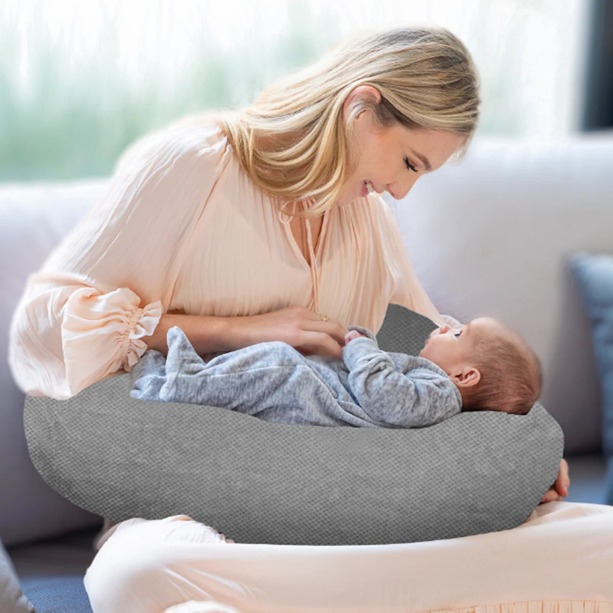 COJÍN MULTIUSOS VELVET GRAY