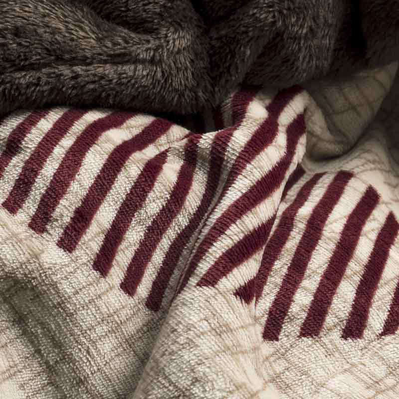 COBERTOR INVERNAL MAT/IND HOJARASCA